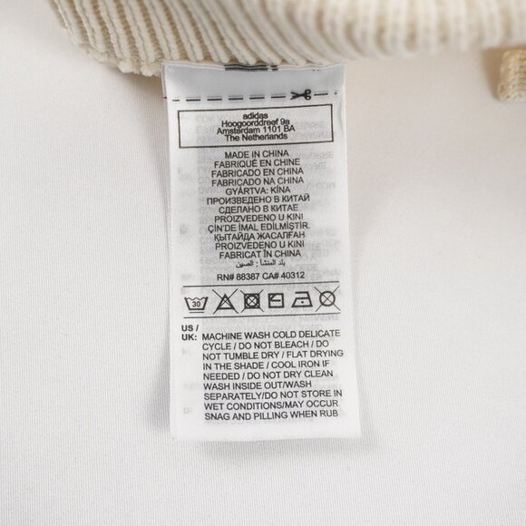 Adidas Originals Premium Crochet Sprinter Shorts in Wonder White Size XL (NWT) - Picture 8 of 8